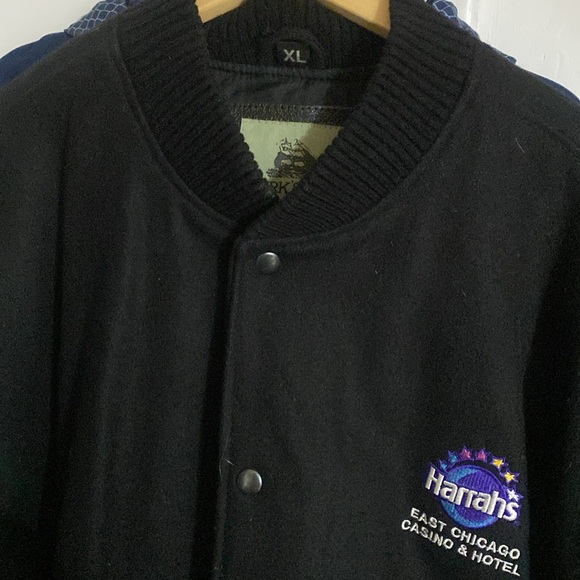 Harrahs east Chicago hotel and casino varsity style jacket XL - Picture 4 of 6